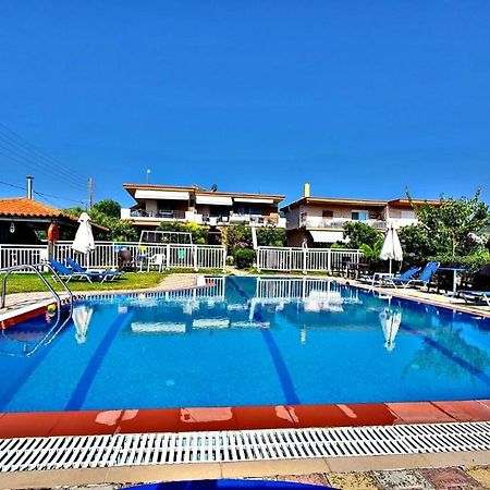House Michalis Aparthotel Сарти Екстериор снимка
