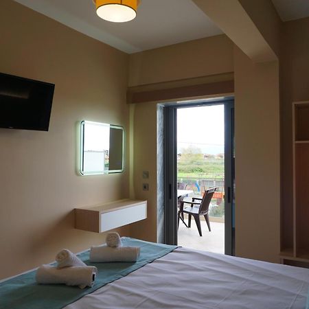 House Michalis Aparthotel Сарти Екстериор снимка