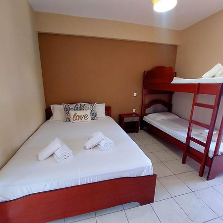 House Michalis Aparthotel Сарти Екстериор снимка