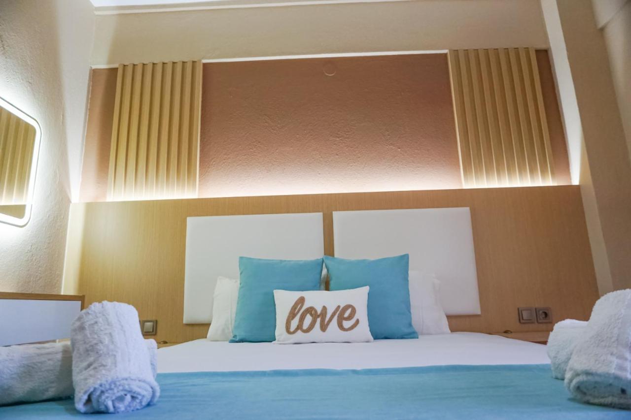 House Michalis Aparthotel Сарти Екстериор снимка