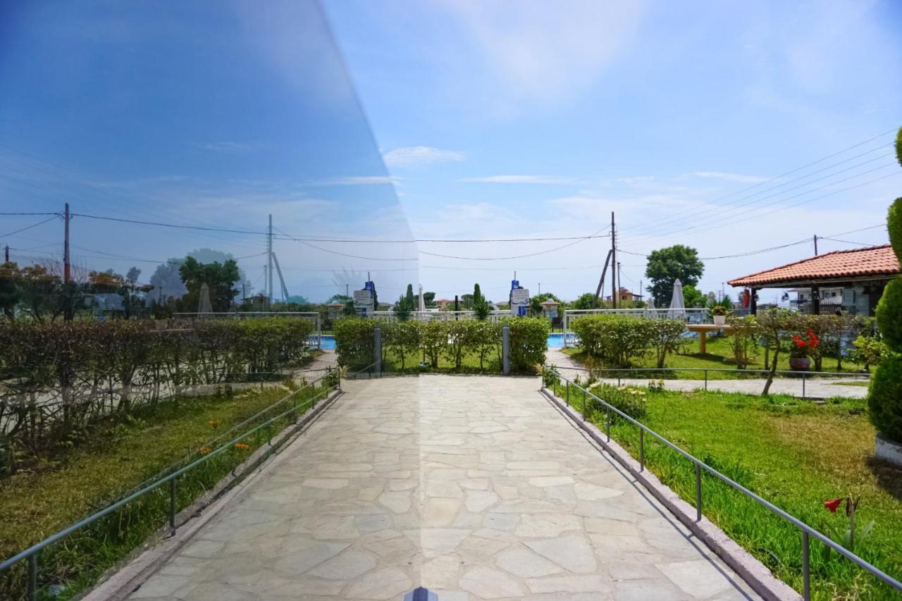 House Michalis Aparthotel Сарти Екстериор снимка