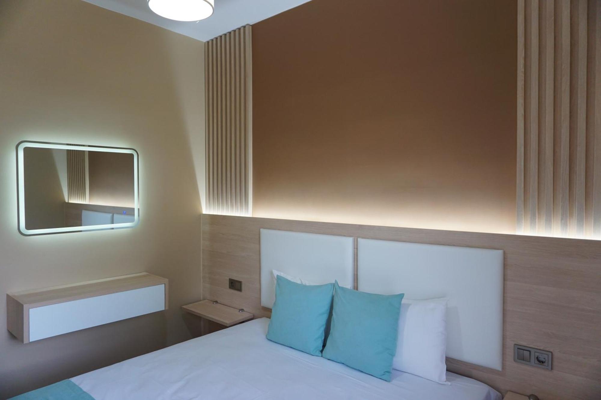 House Michalis Aparthotel Сарти Екстериор снимка